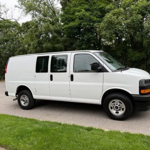 GMC Savana 2500 2023
